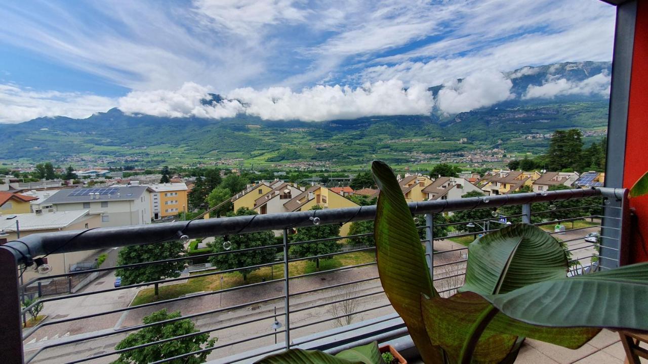 Vista Mozzafiato Sulle Alpi Rovereto (Trentino Alto Adige) Exterior foto